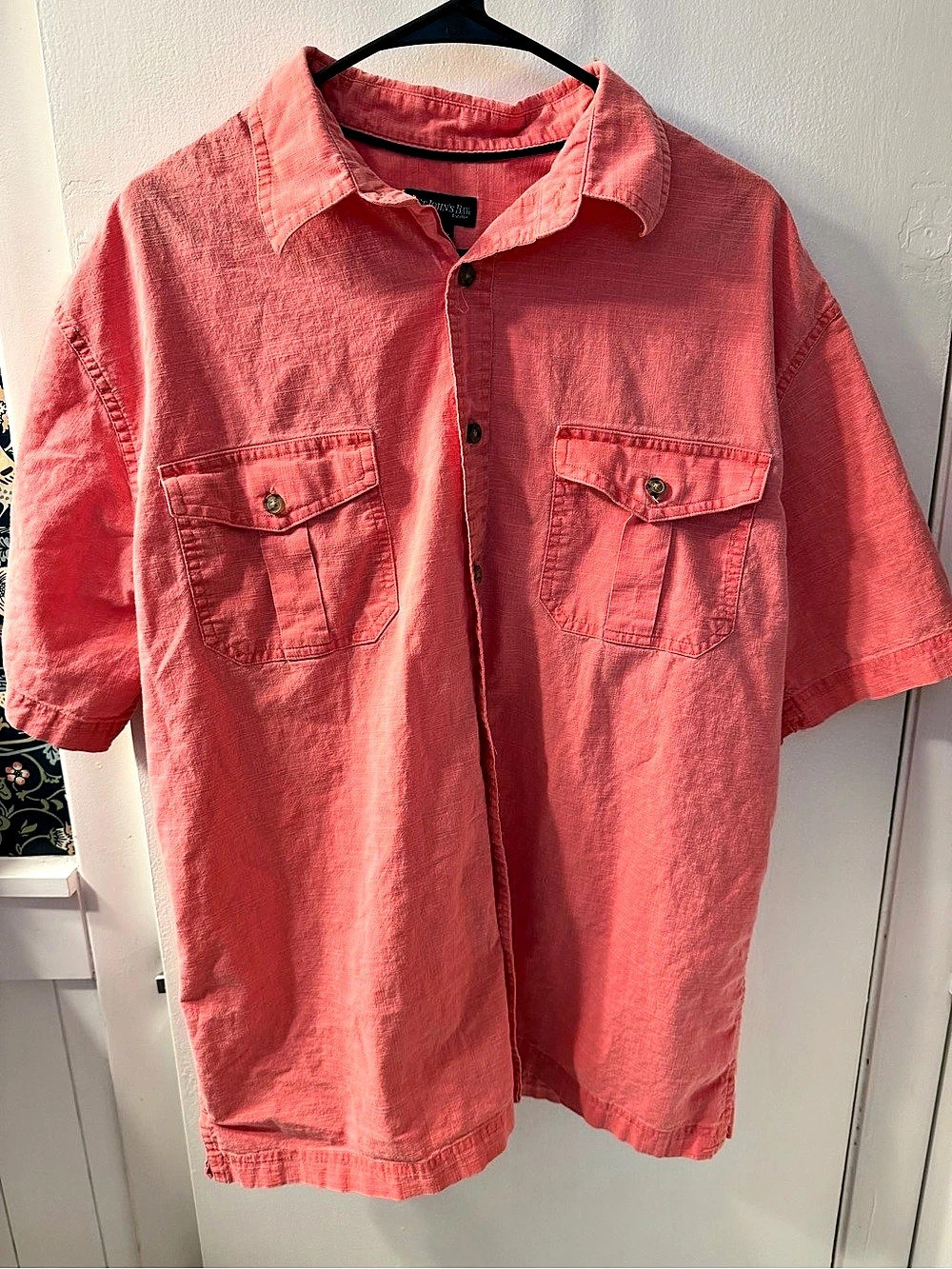 St. John's Bay Short Sleeve Button Down in Pink Large Like New